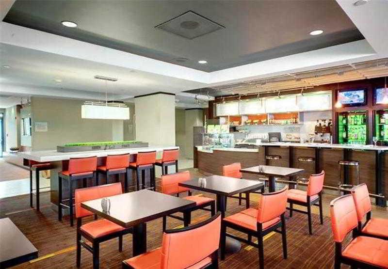 Courtyard Richmond Chester Εστιατόριο φωτογραφία